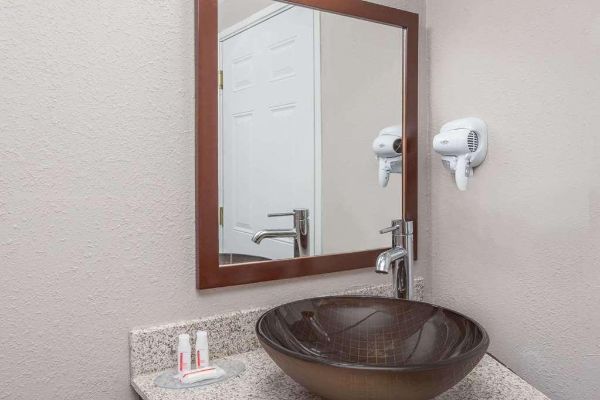 Hotel BAYMONT DELAVAN LAKE GENEVA (Delavan)